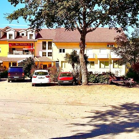 Residencial A Cista Hotel Vila da Ponte Luaran gambar